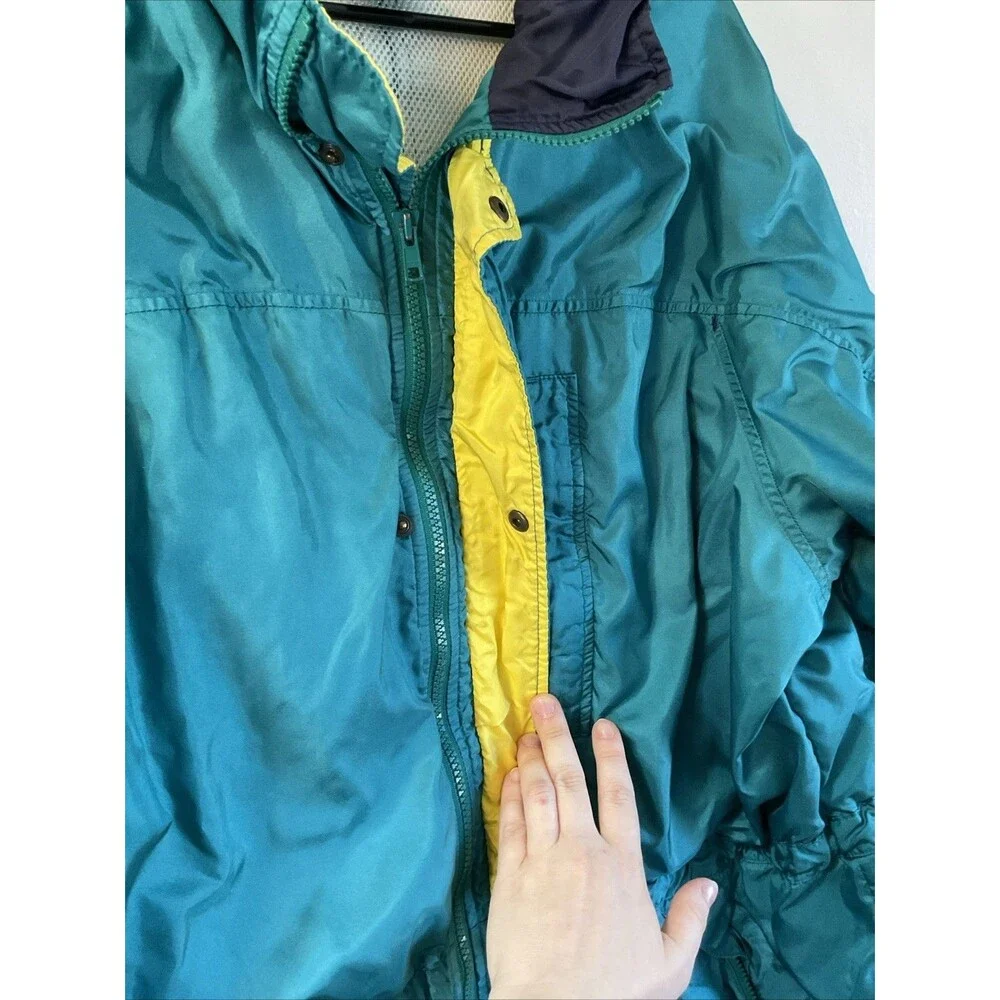 VTG Eddie Bauer Men’s XL green Gore-Tex Waterproof Rain Jacket Coat Shell